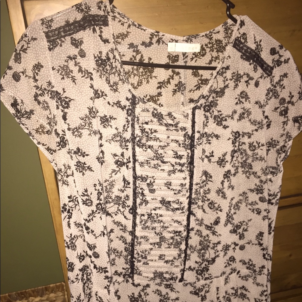 Classy Hinge noir blouse